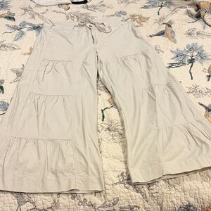 Contrast Tiered Wide Leg Pants